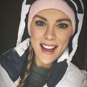 Meet your Posher, Savannah